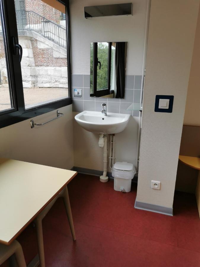 Auberge de Jeunesse HI Rouen Extérieur photo