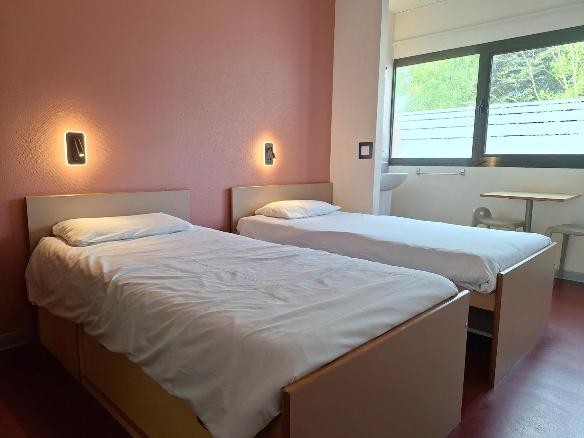 Auberge de Jeunesse HI Rouen Extérieur photo